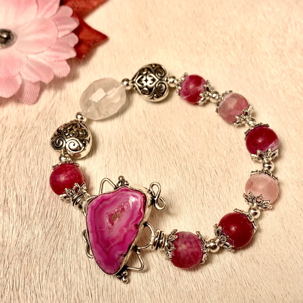 OOAK Quartz geode & frosted agate bead bracelet